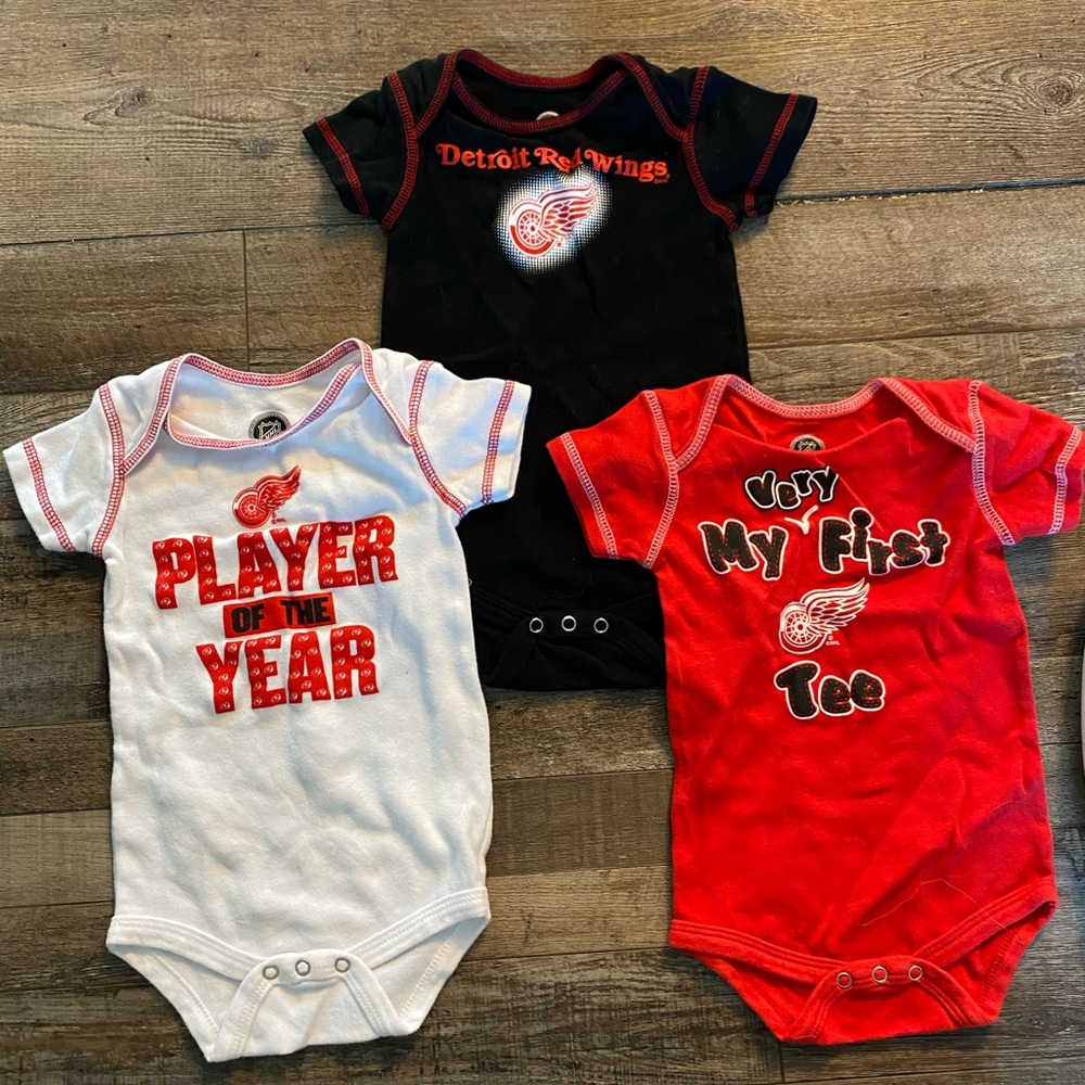 Red Wings NHL Onesies